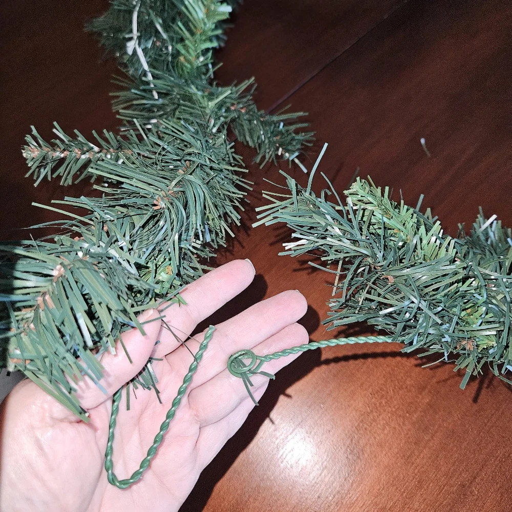 Craft Garland from Santas Workshop 9' Bundle Sections